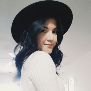 Meet your Posher, Tiffany